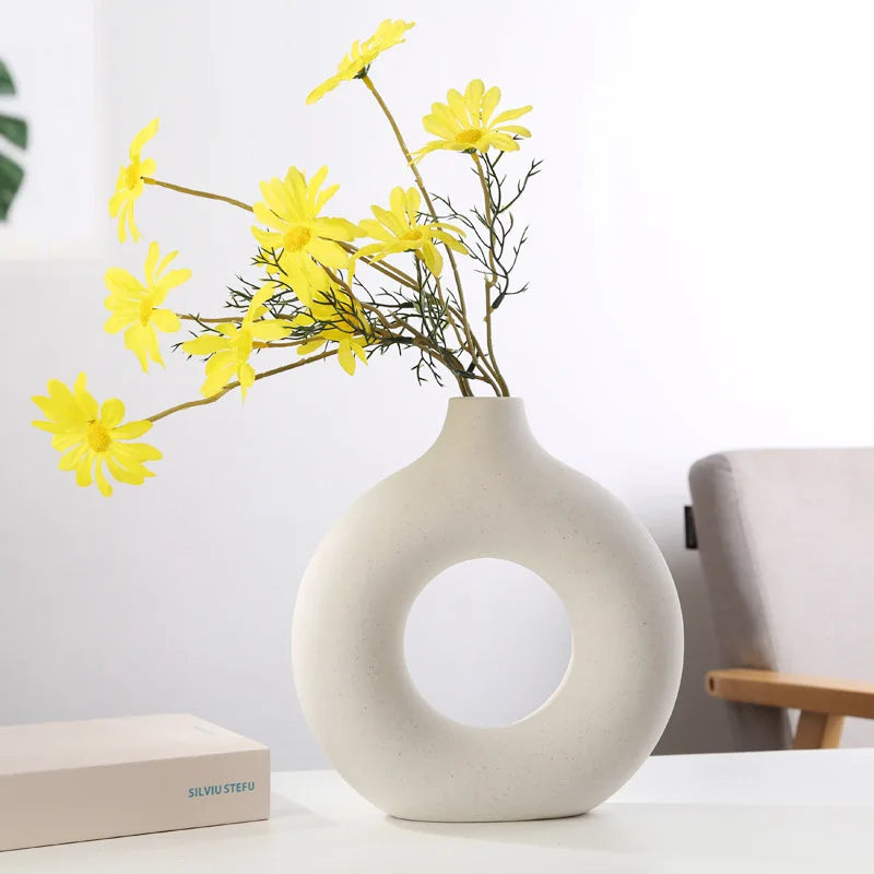 Nordic Hollow Ceramic Donut Vase